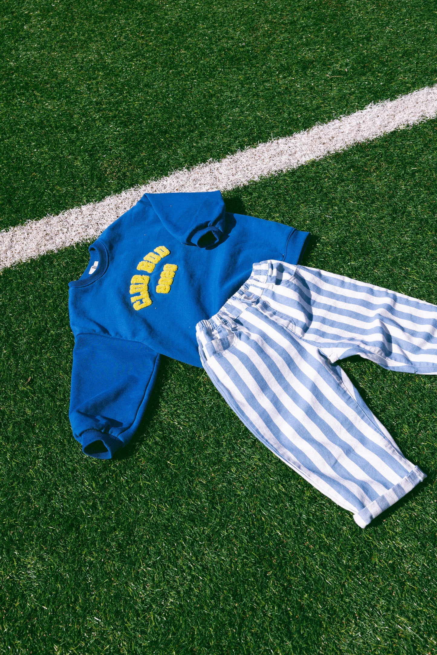 Club Bud Cotton Loopback Crewneck